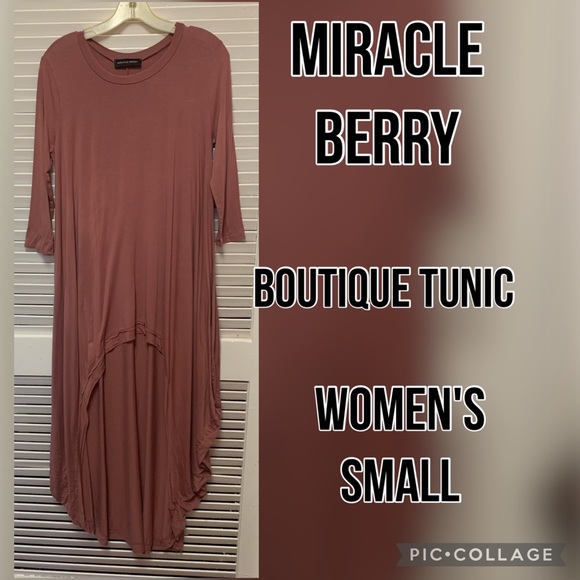 Miracle Berry boutique tunic - Picture 1 of 9